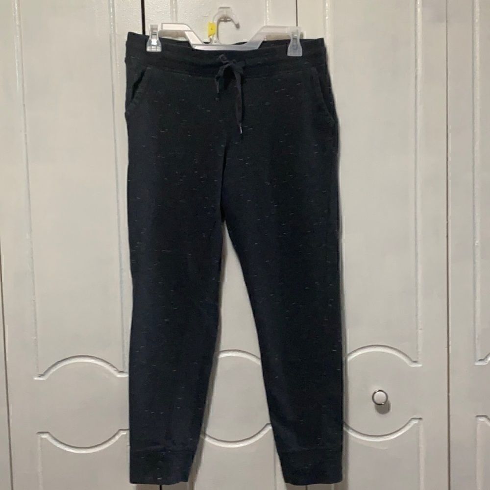 Champion Joggers Gray Pockets Size Medium